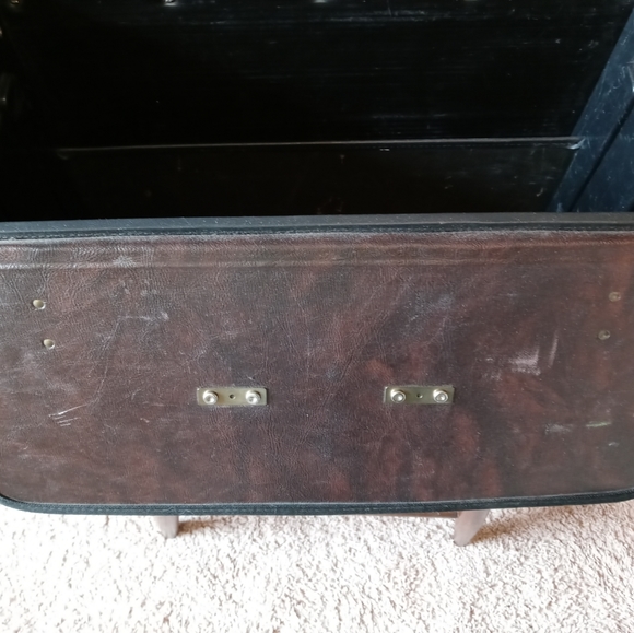 Salesman Case - Picture 3 of 4